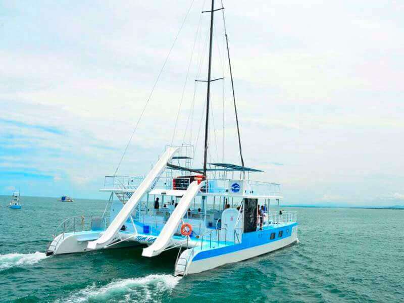 Catamaran Sunset Manuel Antonio